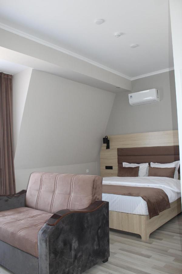 Hotel Shosh Modern Tashkent Exterior photo